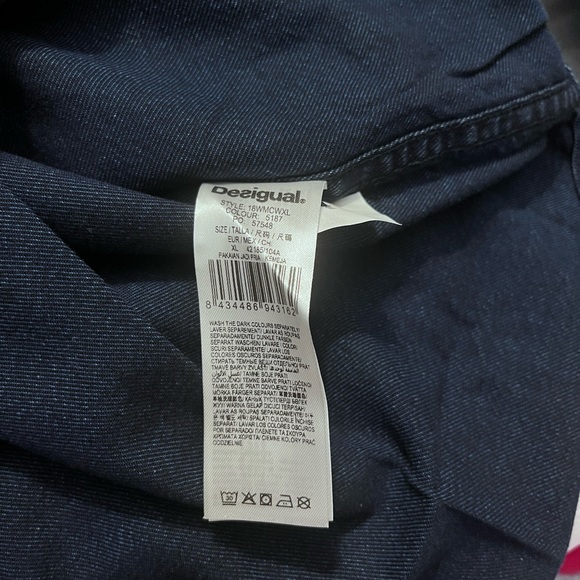 NWT - Desigual Men’s Two Stylish Pockets Long Sleeve Denim Shirt - Size XL - Picture 8 of 10